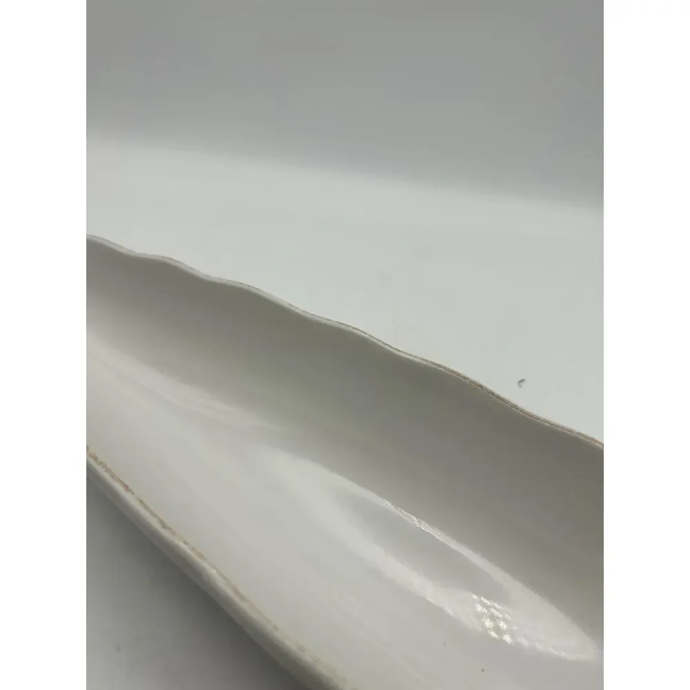 TagFish Shaped Plate/Vessel White Ceramic Minimalism Scandinavian? VTG ￼
